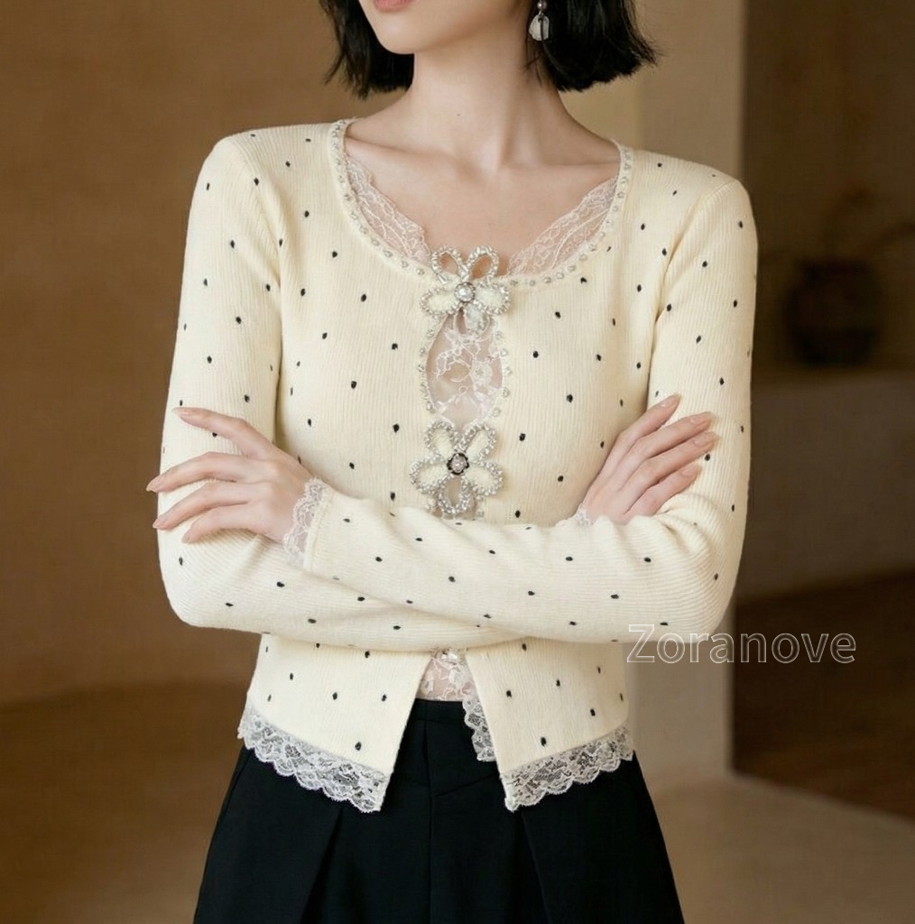 蕾絲透空花飾波點修身長袖上衣