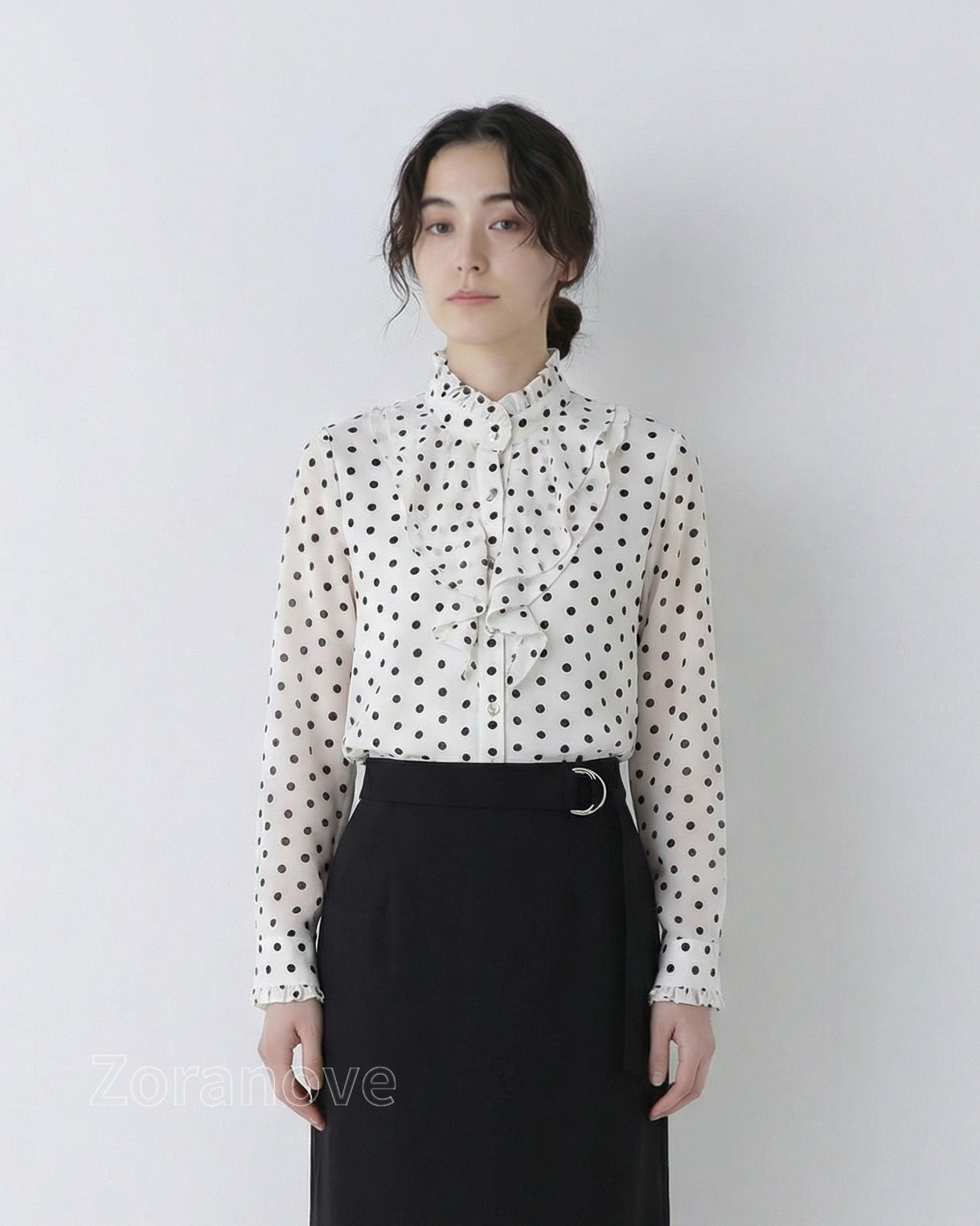 波點荷葉邊立領襯衫