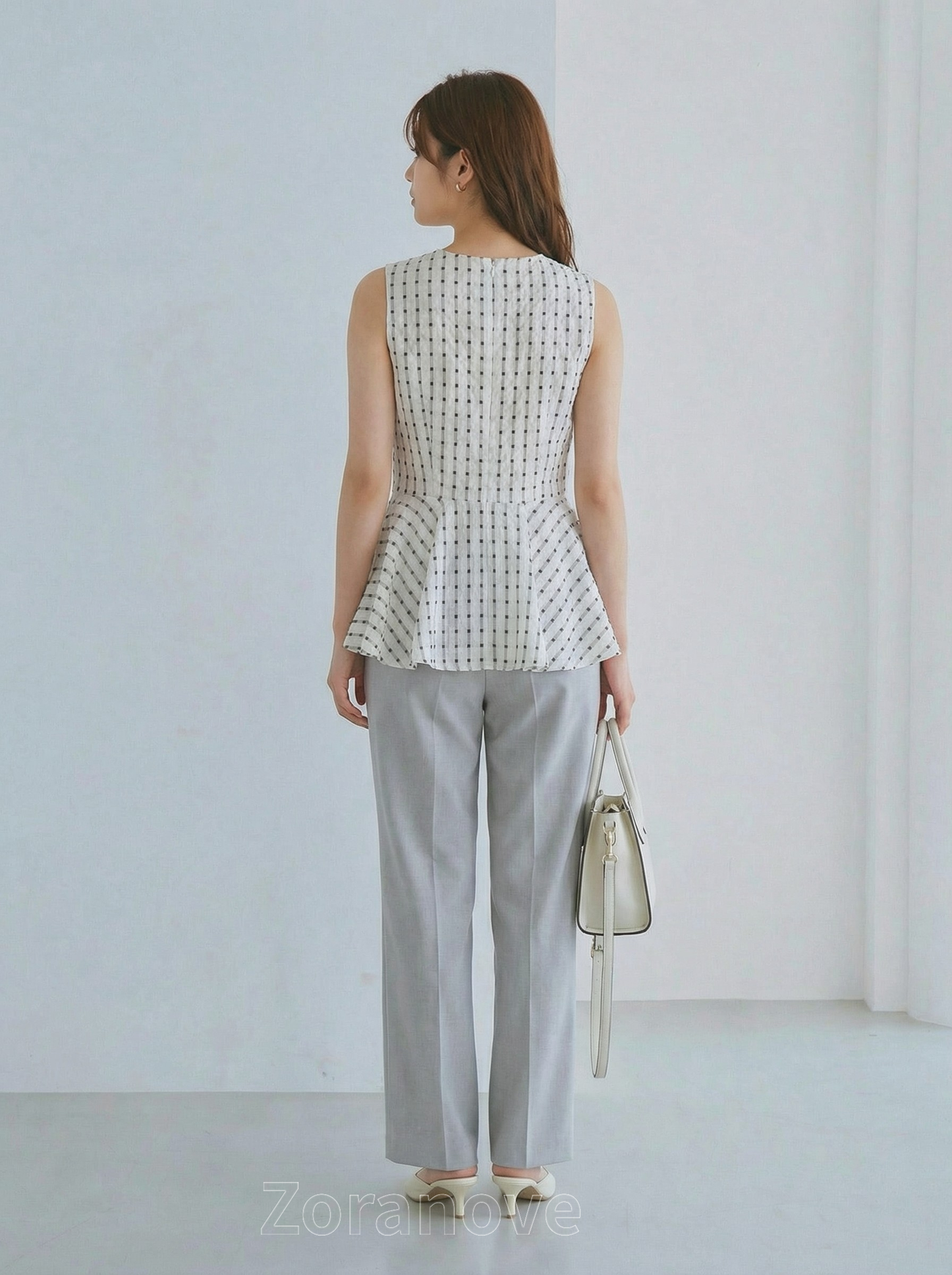 V領排扣收腰荷葉邊無袖襯衫