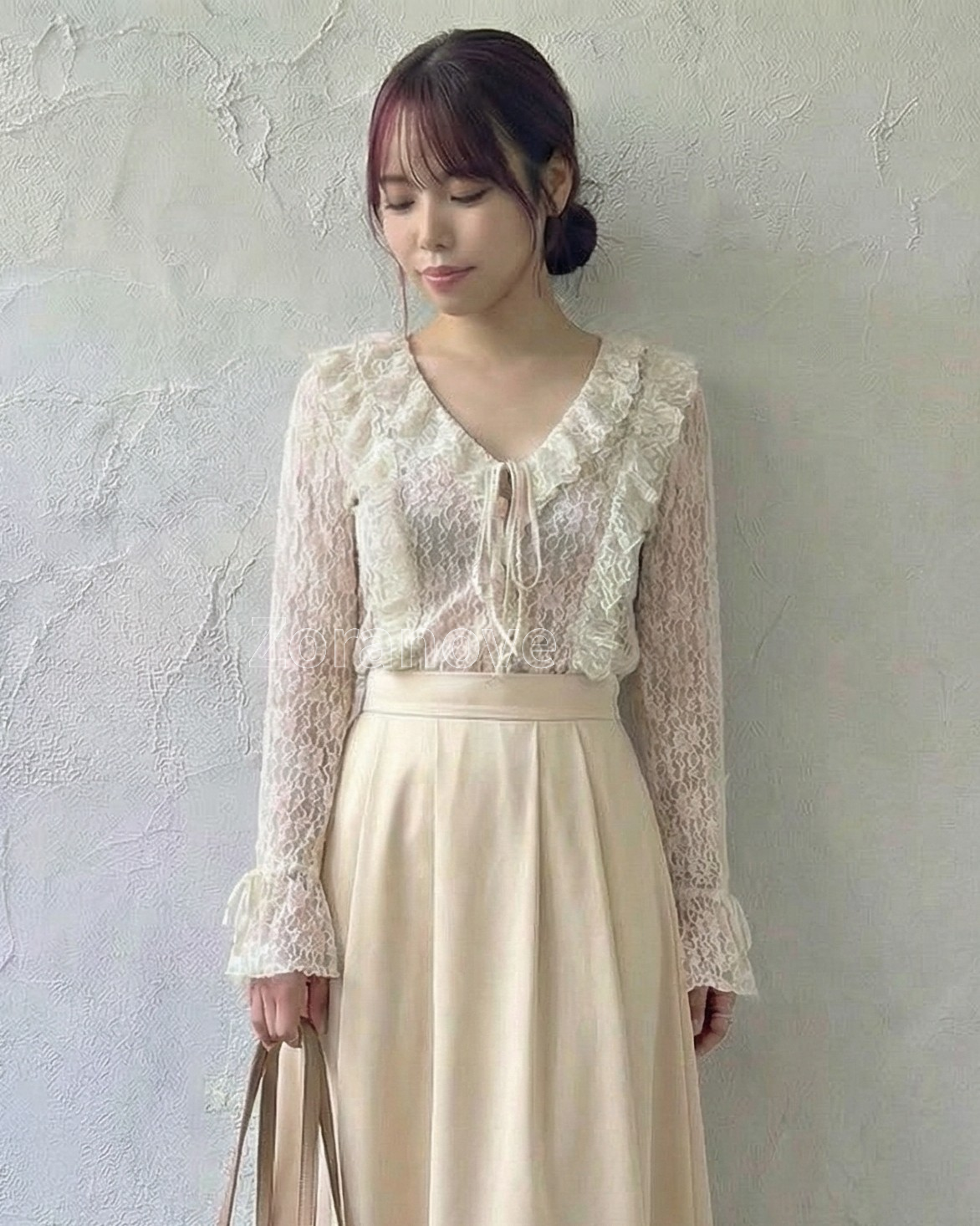 蕾絲透視荷葉邊綁帶長袖上衣