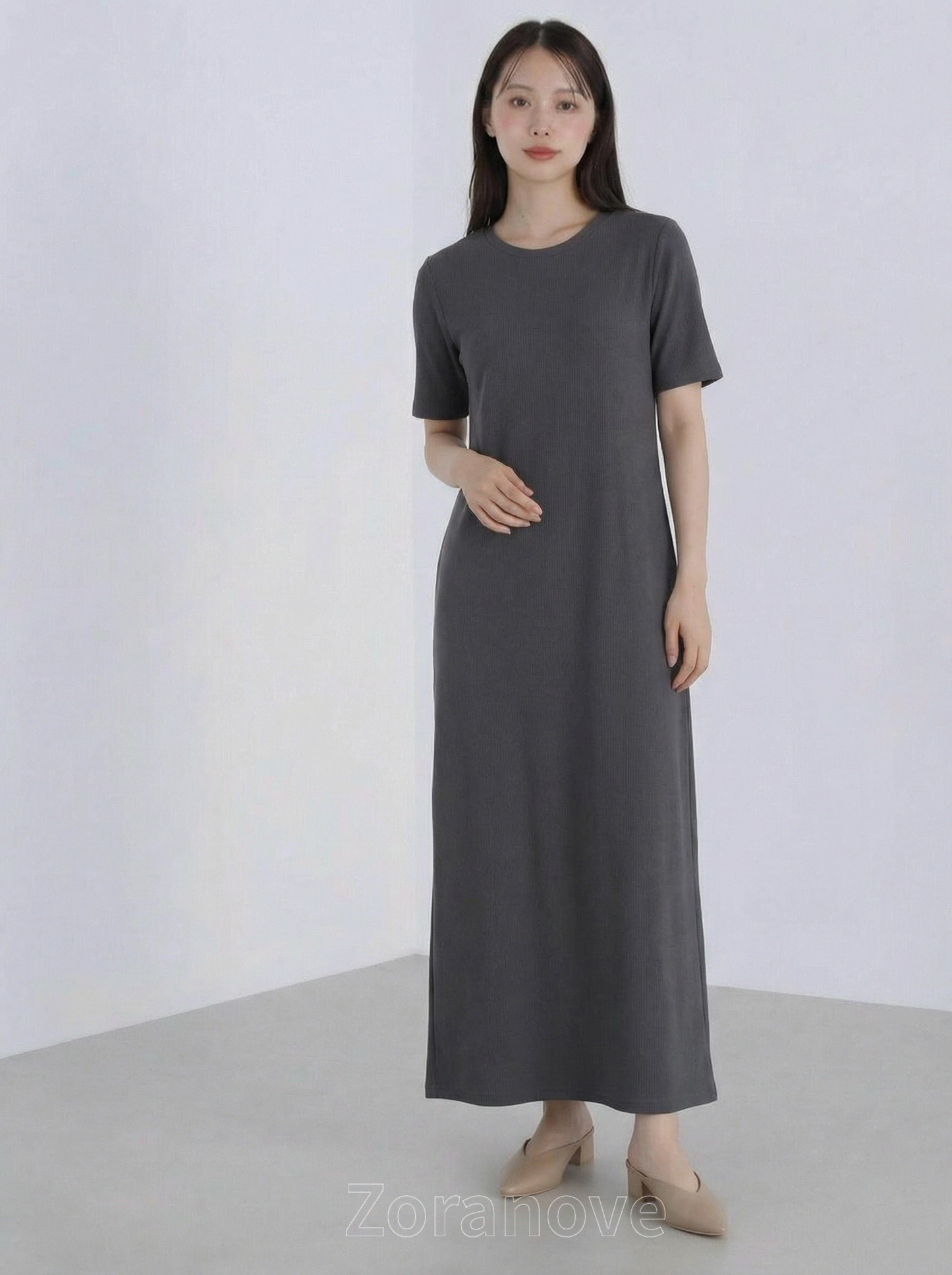 圓領短袖直筒垂墜感長版洋裝