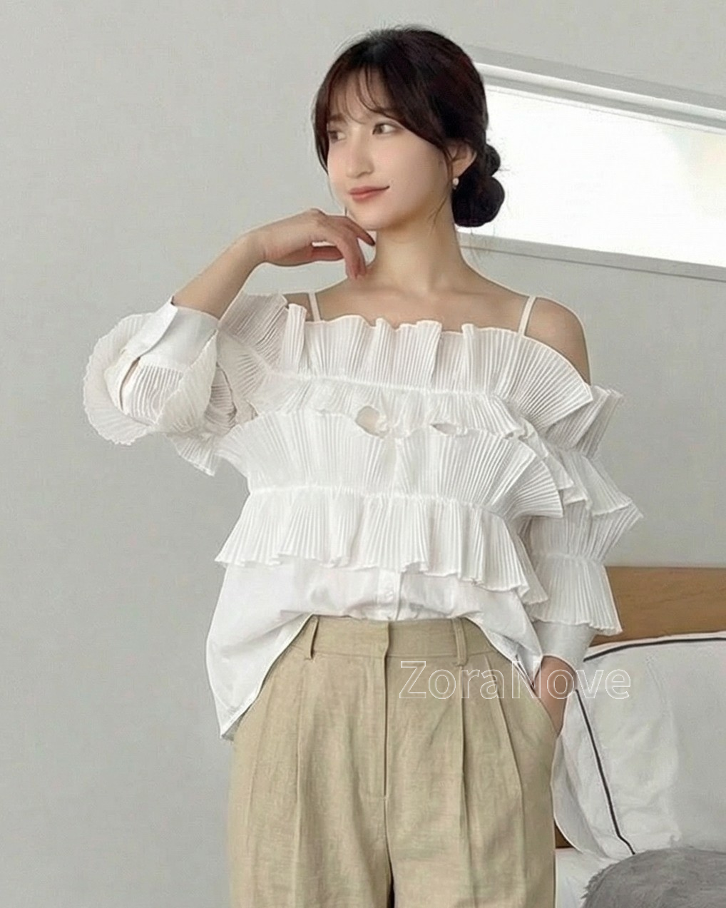 一字領荷葉褶層次感襯衫