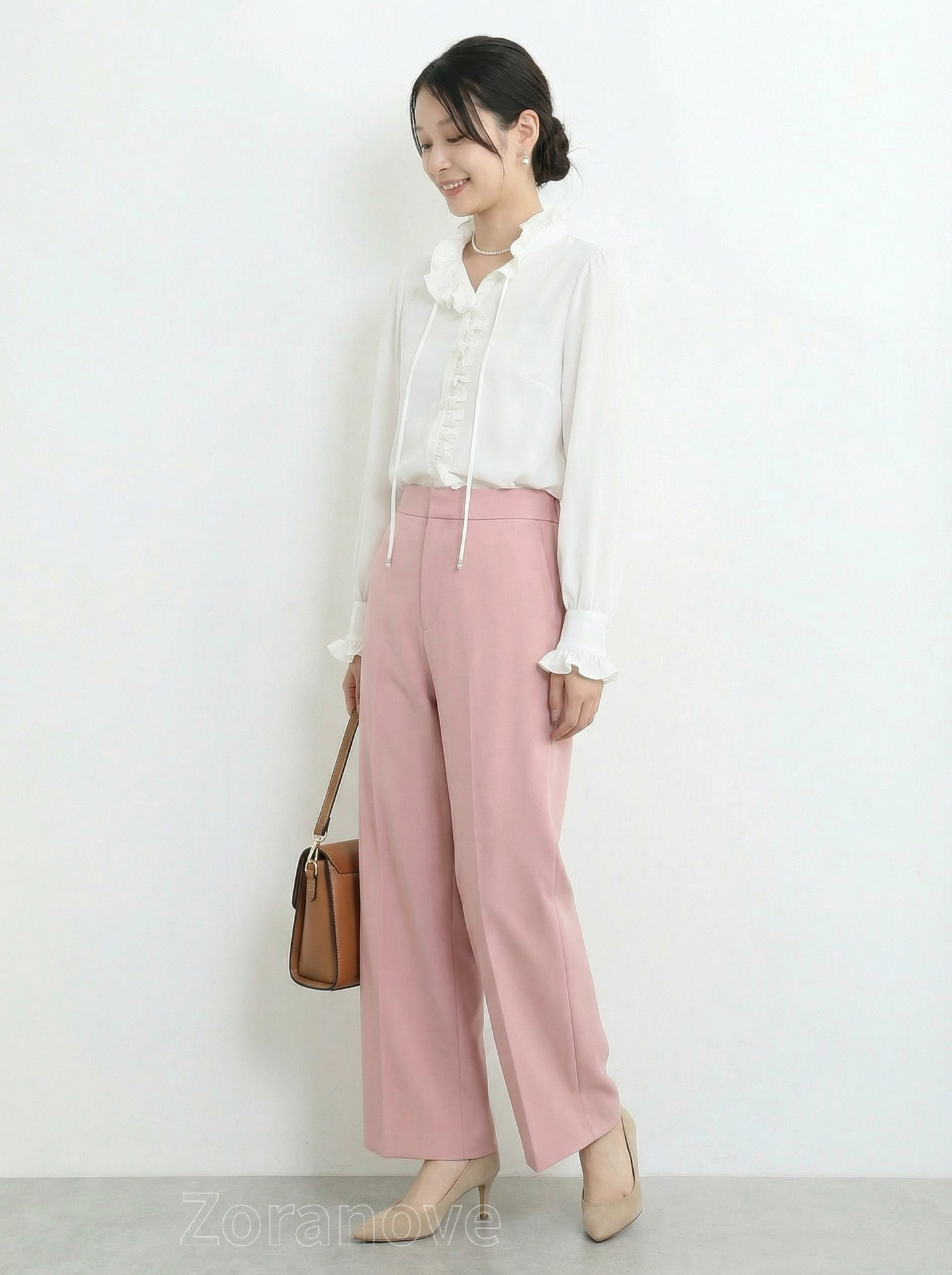 荷葉邊立領綁帶長袖襯衫