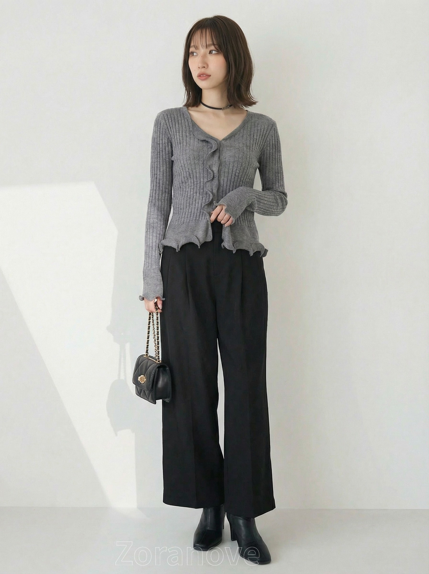 灰階V領荷葉邊修身羅紋針織上衣