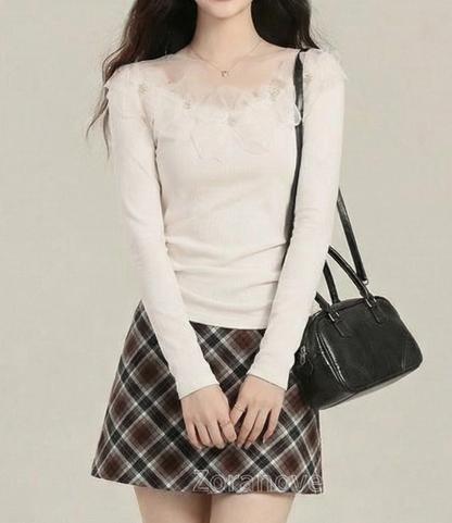 網紗拼接一字領立體花朵長袖T恤