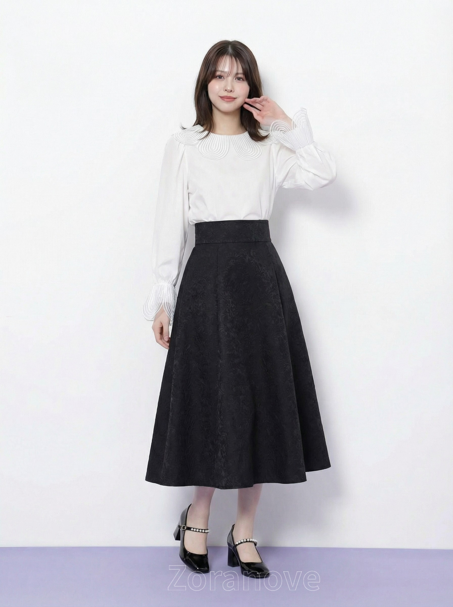 立體花瓣大翻領喇叭袖襯衫