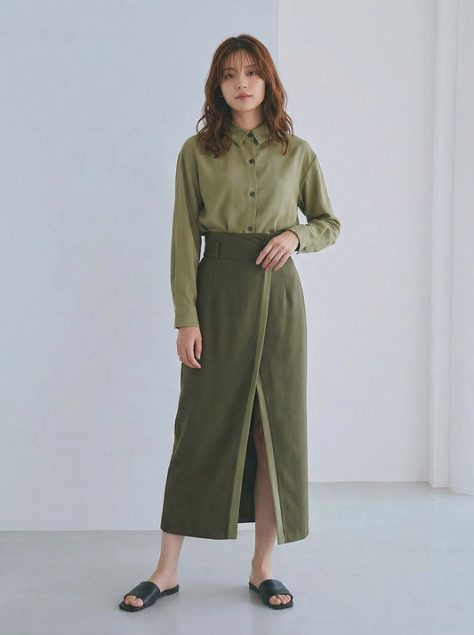 橄欖綠寬鬆襯衫＋高腰斜開襟A字裙兩件式套裝