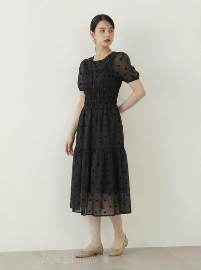 泡泡袖收腰蛋糕裙波點洋裝