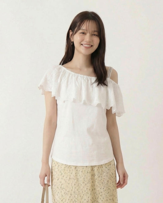 純白一字領露肩荷葉邊短袖T恤