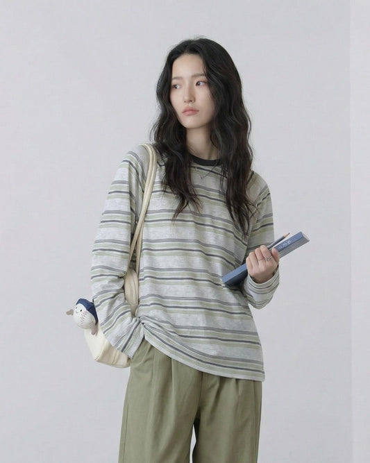 深綠色條紋寬鬆落肩長袖T恤